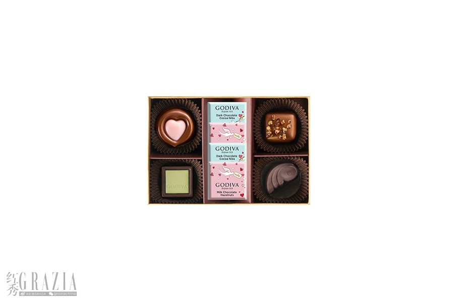 至爱巧克力礼盒8颗装 内.jpg