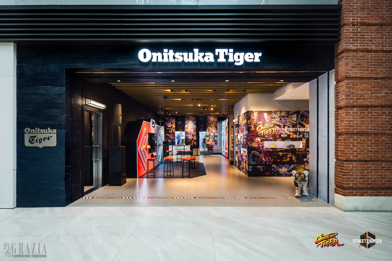 Onitsuka Tiger 鬼塚虎举办《街头霸王6》特别联名鞋款限量发售活动-1.jpg