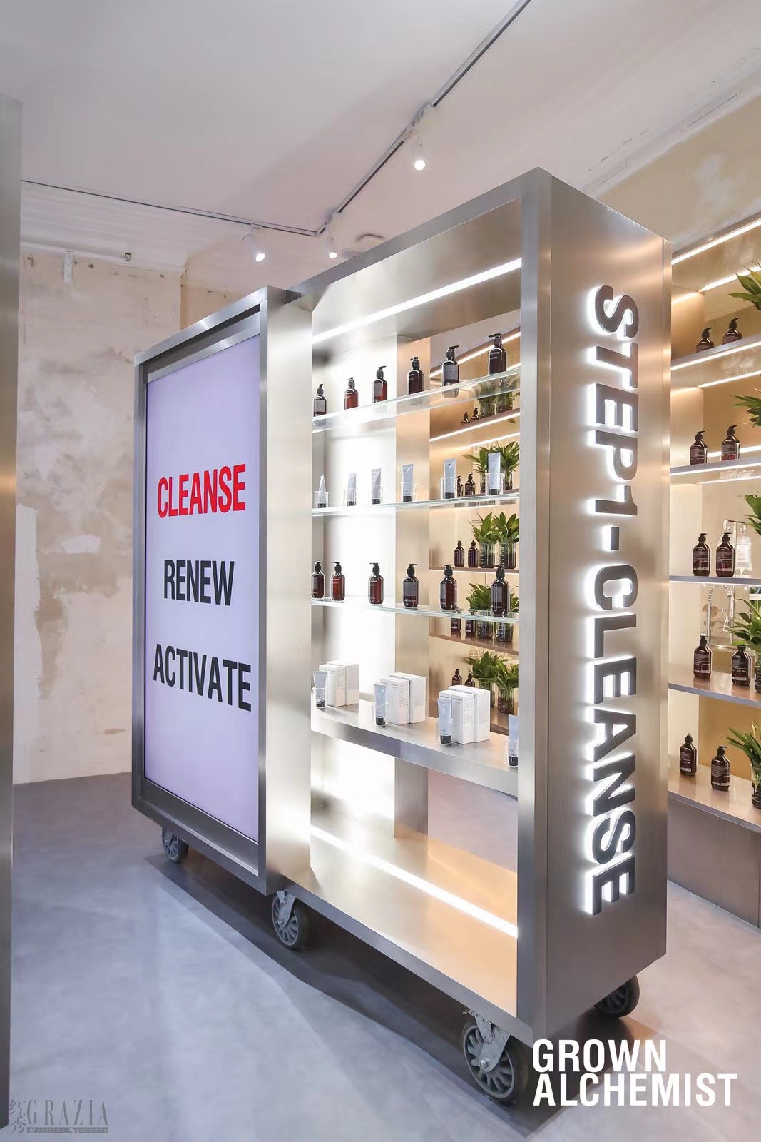 GROWN ALCHEMIST三段式护肤哲学——第一步“清洁”.jpg