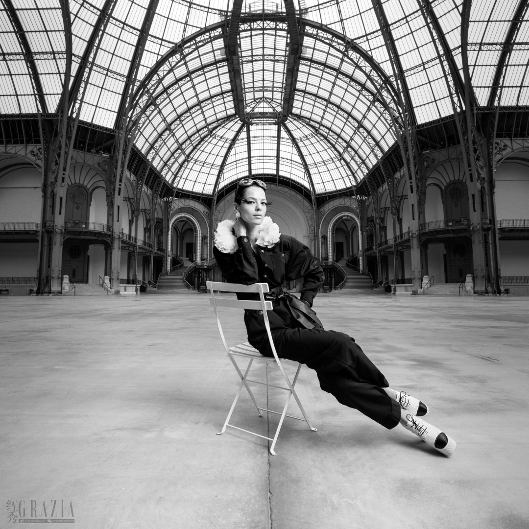 chanel_ss-2025-rtw-teaser-by-inez-and-vinoodh-1x1-1.jpg