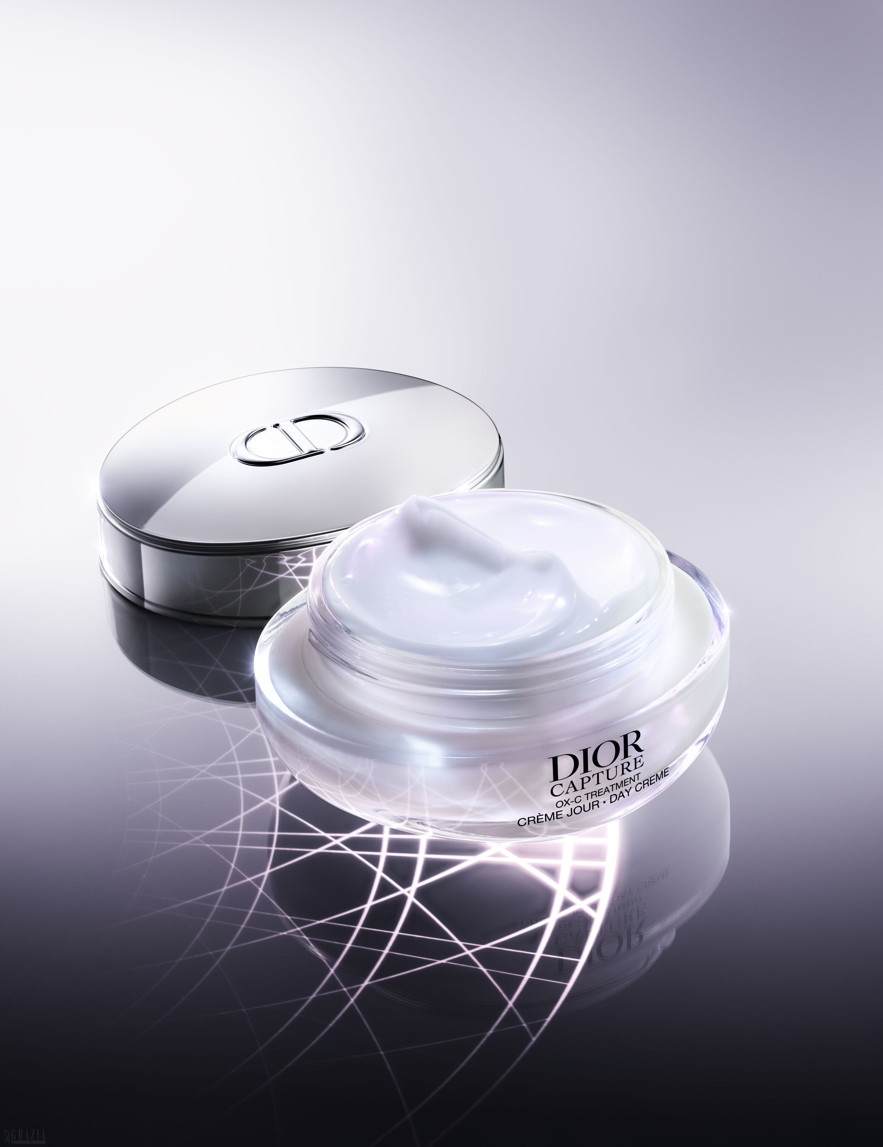 jwtmi20260130125241.jpg S674 CAPTURE CREMES 26 P09C SOLO DAY CREME OUVERTE_V03_SW_F39.jpg