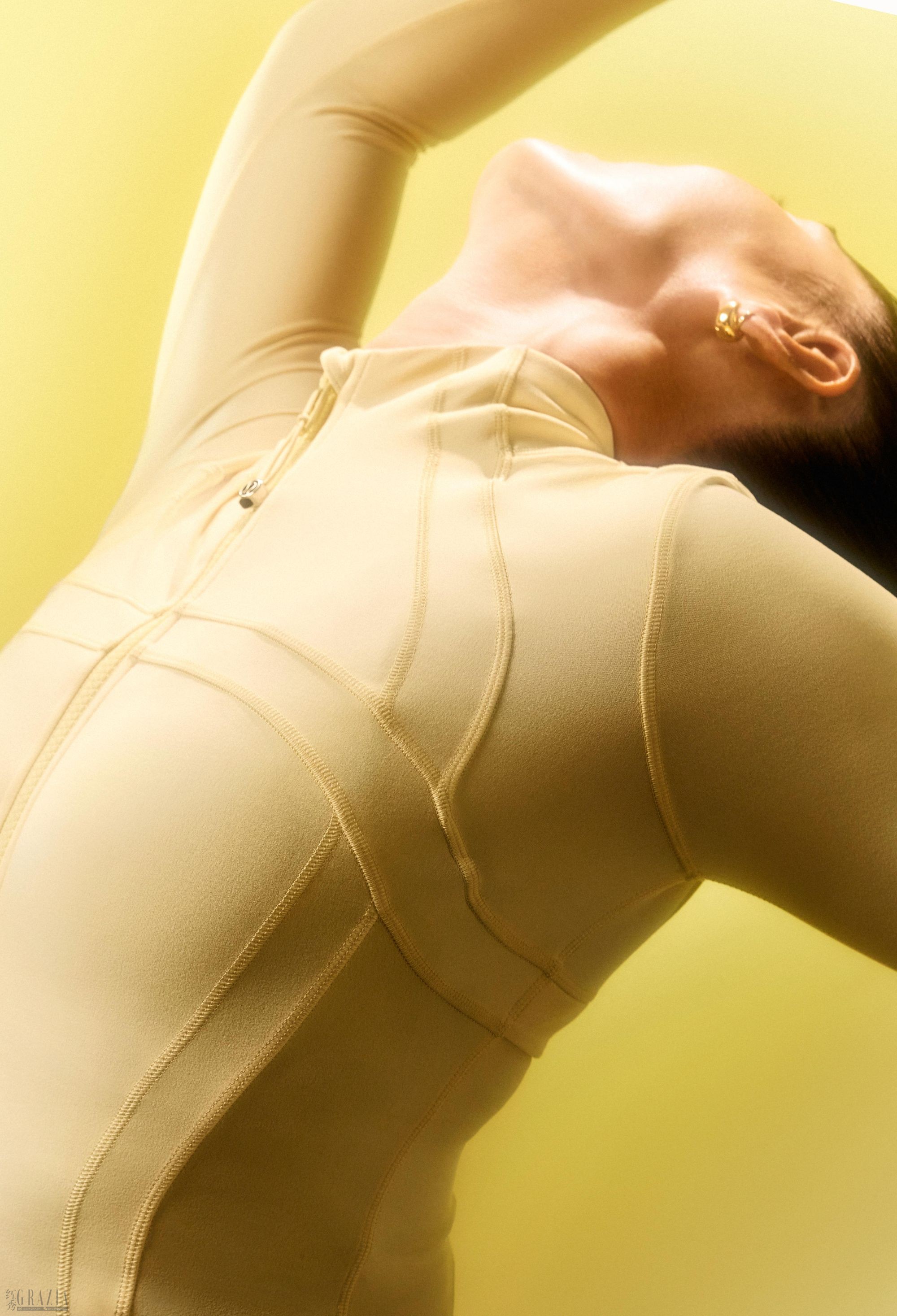 2-2-经典款Define Jacket™ 夹克以独特设计语言深受青睐.jpg