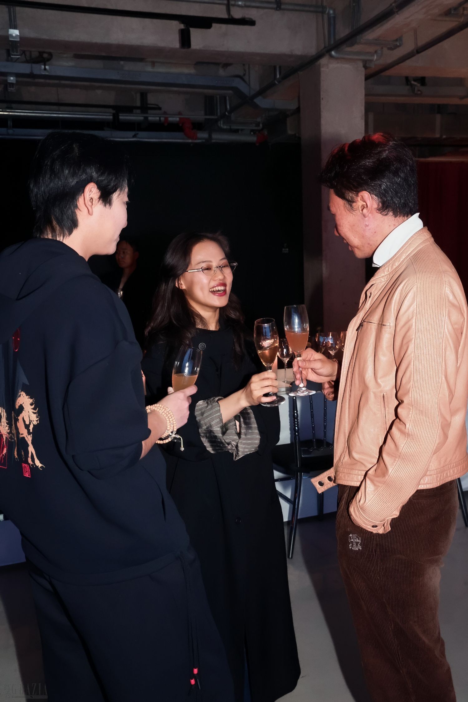 dywiz20260408123107.jpg 4.jpg