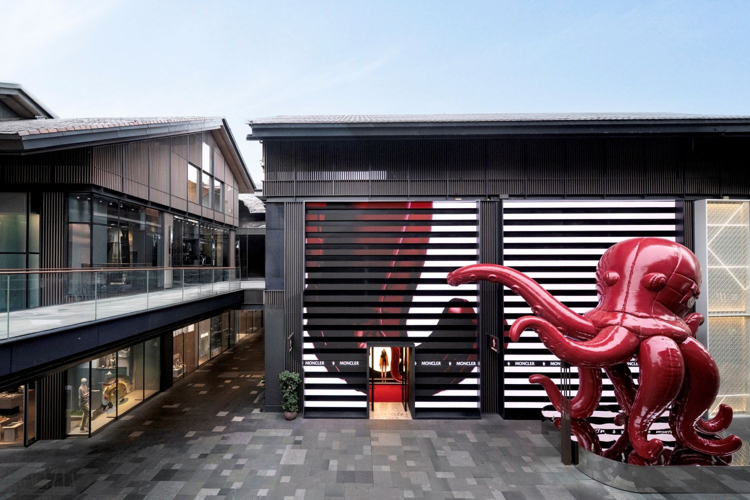 Have a puffy summer Chengdu Installation_2.jpg