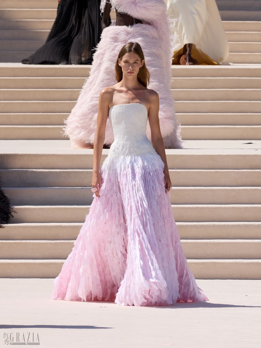 LOOK50_A_FRONT_2916.jpg