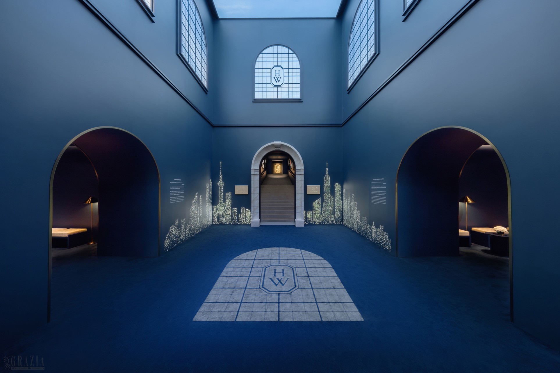 01. 展厅序章.jpg