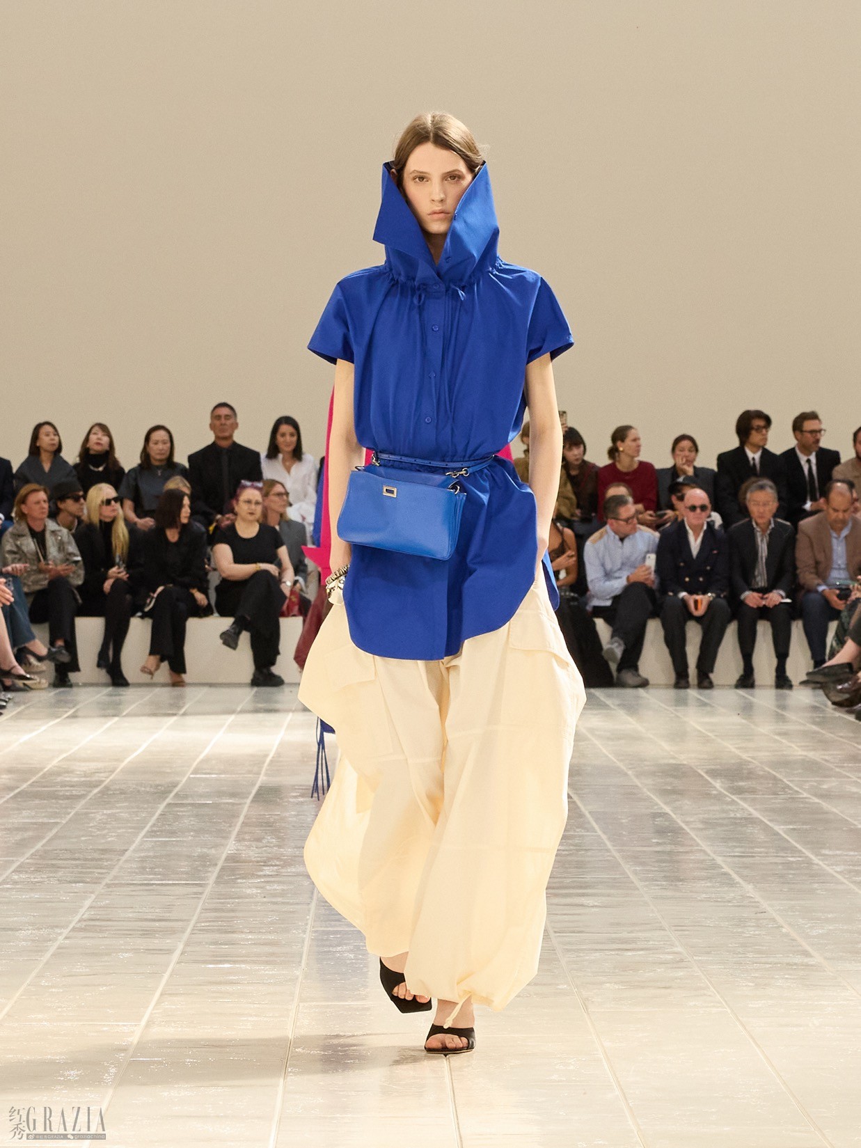BALENCIAGA SUMMER 27 COLLECTION LOOK 11 AB_副本.jpg