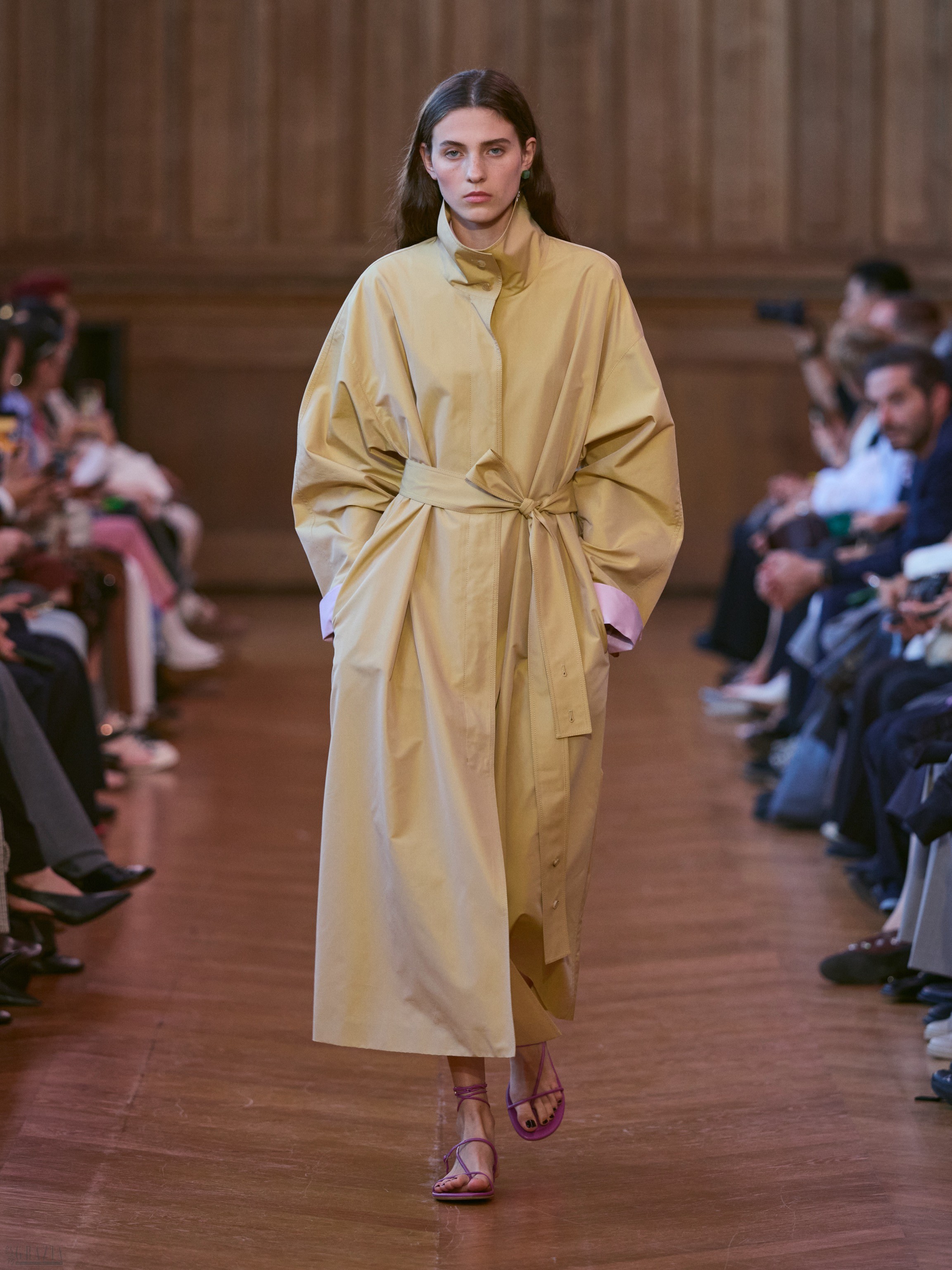 Icicle_ss27_runway01_press_look_19.jpg