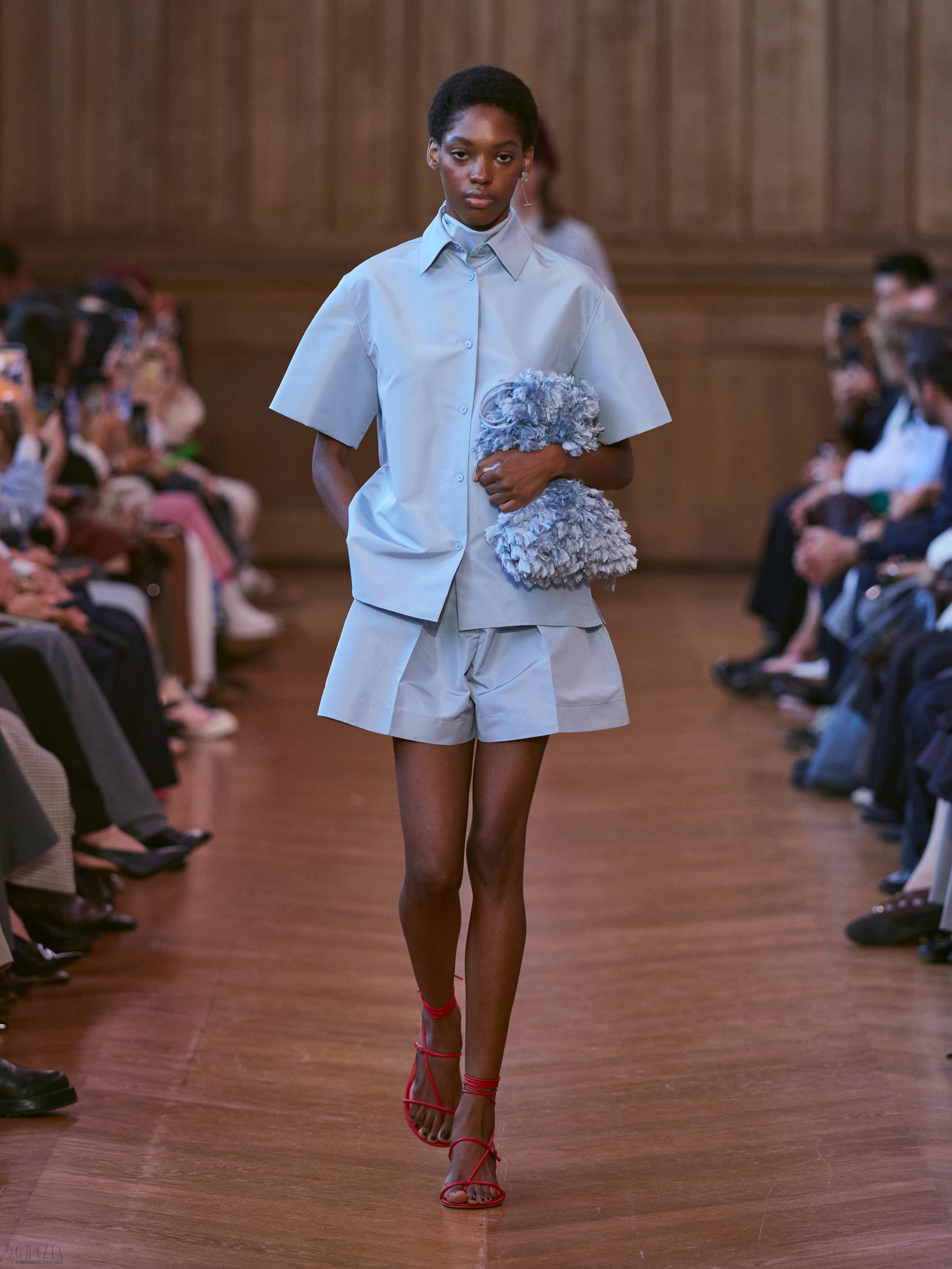 Icicle_ss27_runway01_press_look_08.jpg