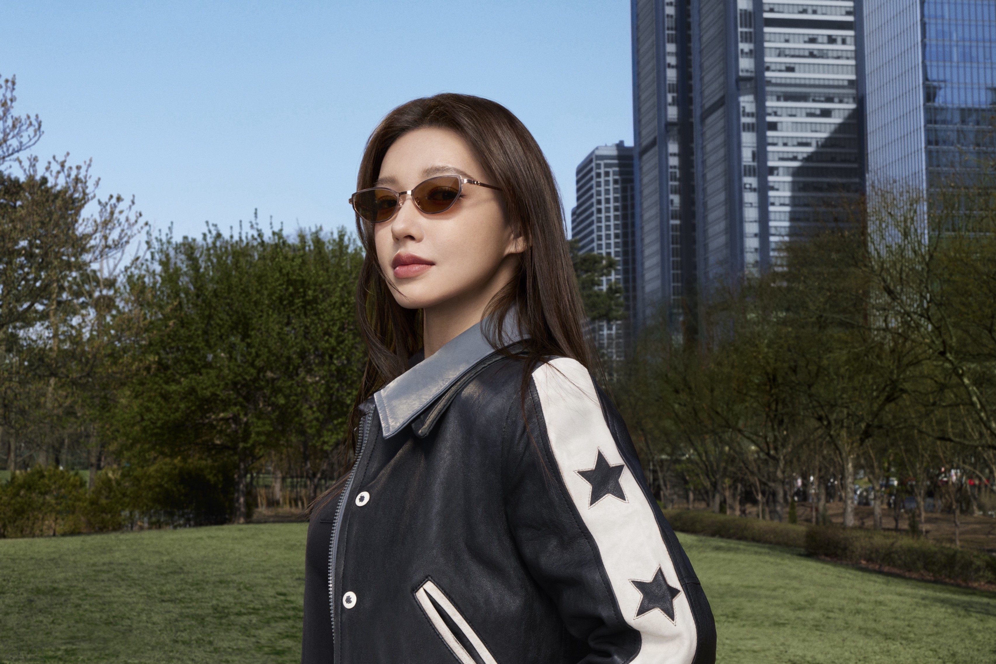 26Fa_Luxottica_Cheng_GR1F_RGB_HR300.jpg