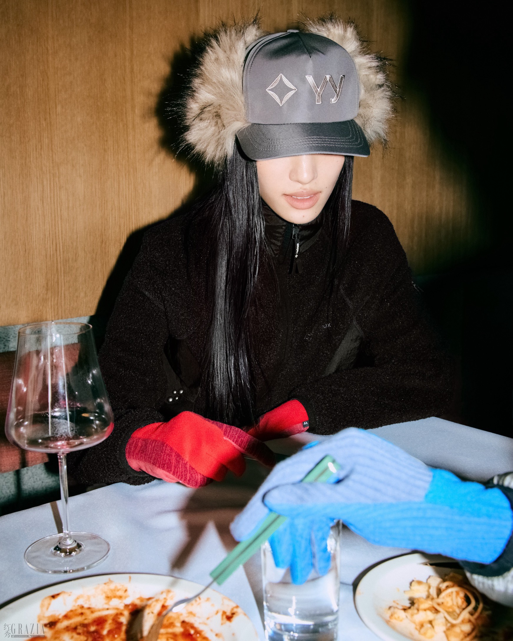 YY_0020_F7.jpg