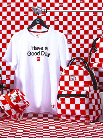 Have a Good Day Herschel Supply再度携手Coca-Cola®发布联名系列