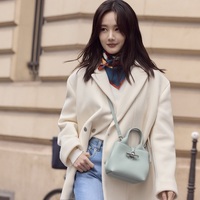 LONGCHAMP「珑骧」正式宣布演员李一桐出任 品牌形象大使