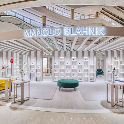 MANOLO BLAHNIK玛诺洛正式登陆中国内地市场