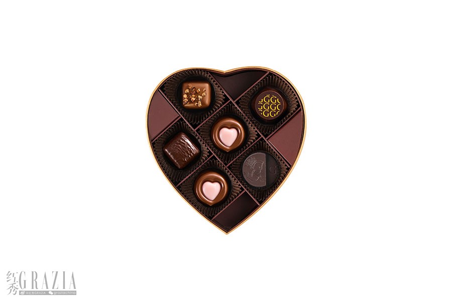至爱巧克力心形礼盒6颗装 内.jpg