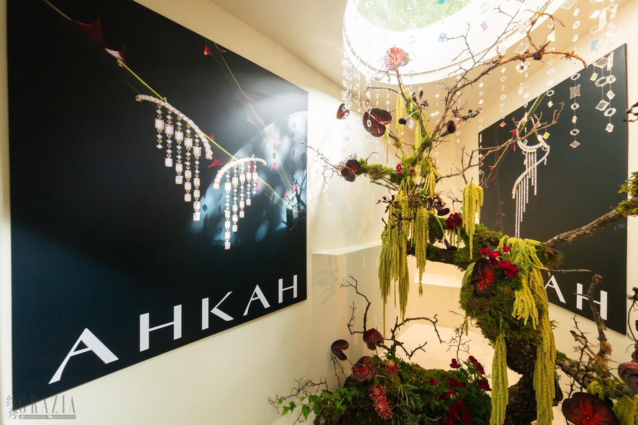 AHKAH品牌焕新重塑暨chandelier系列新品发布现场-3大.jpeg