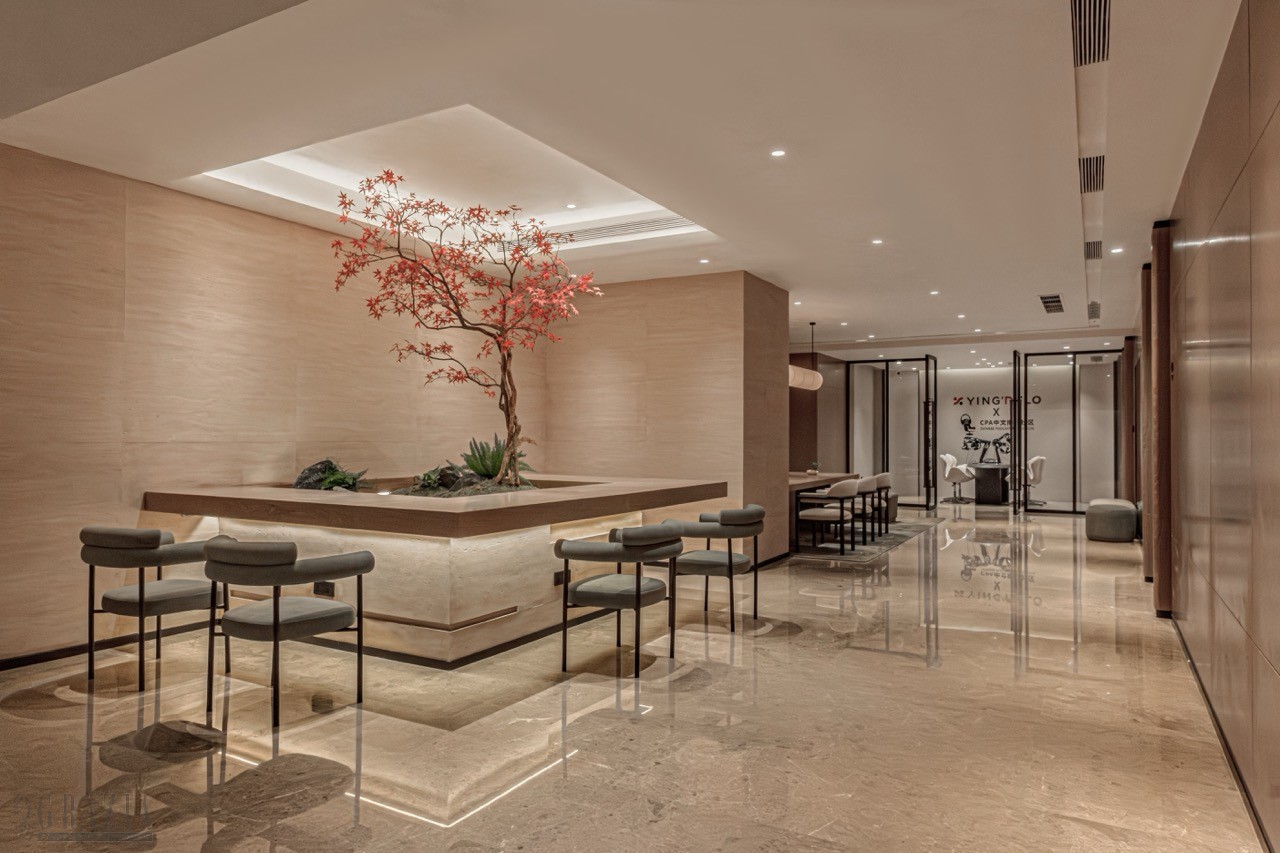 杭州钱江新城毅风酒店公区空间大.jpeg