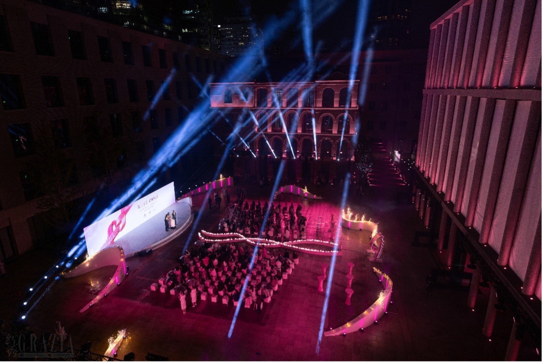 pxrsn20251031213900.jpg 饿了.jpg