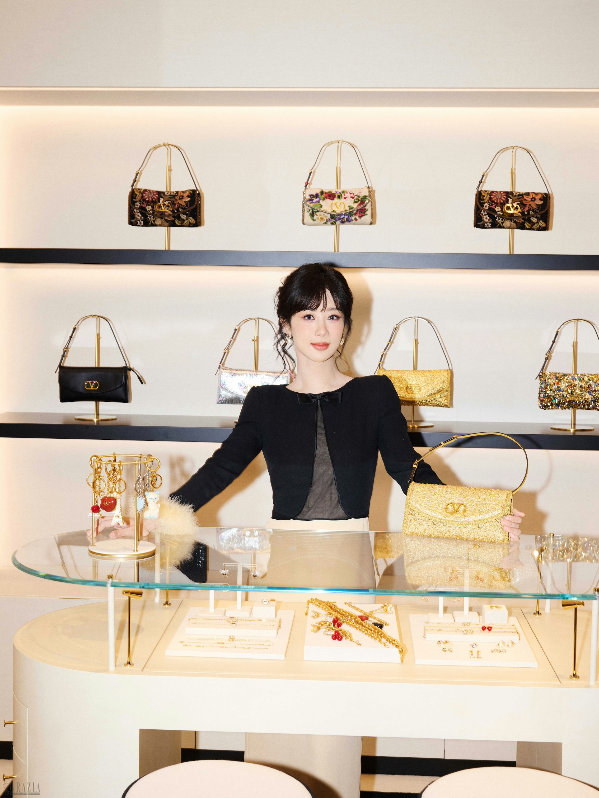 CHINA - Yang Zi - 25th Nov(2).jpg