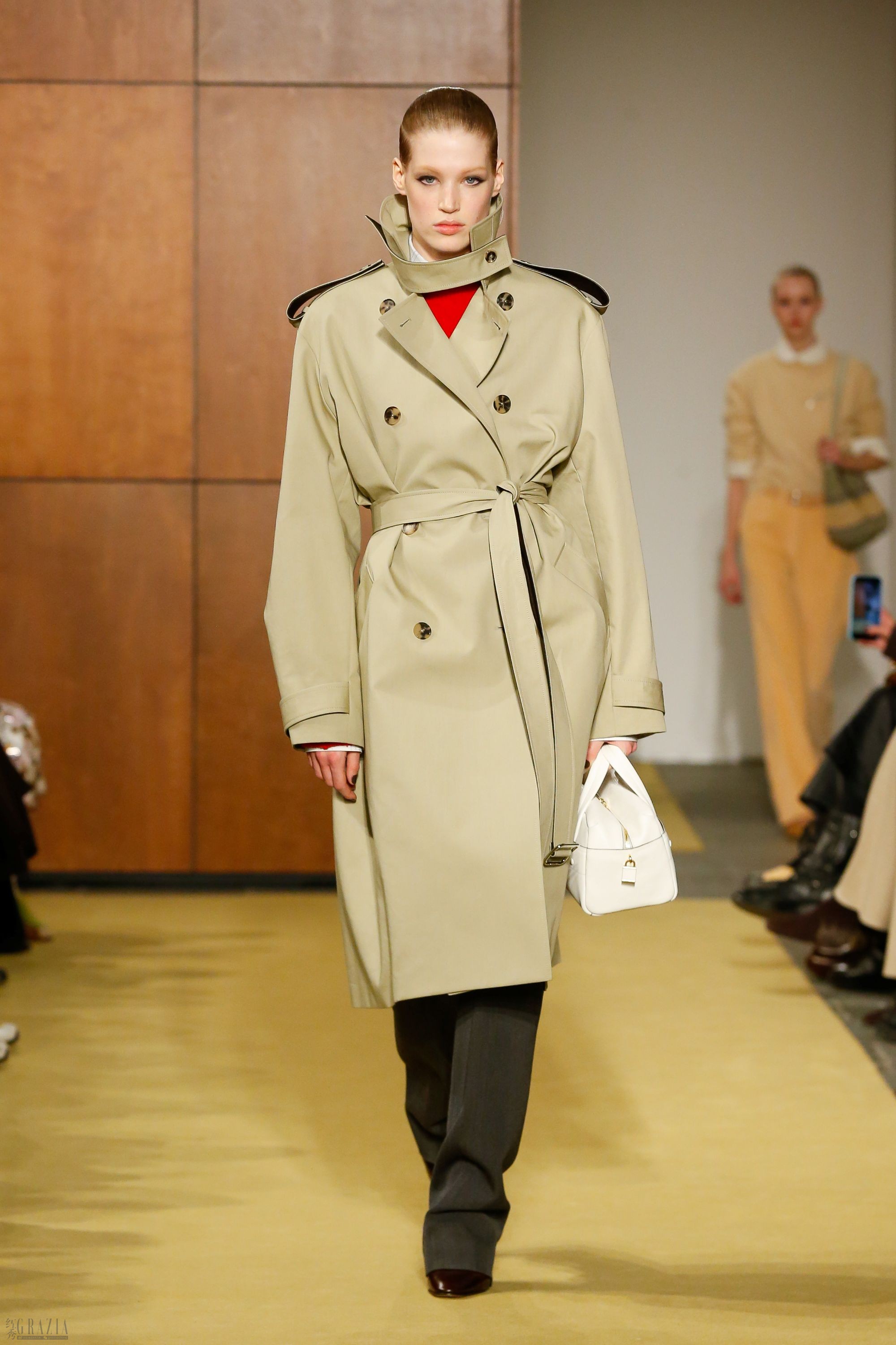TB_FW26_SHOW_LOOK_004_2X3.JPG
