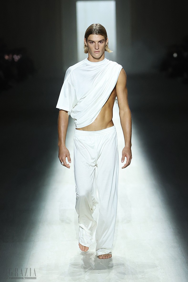 rissq20260228104911.jpg Look_070.jpg