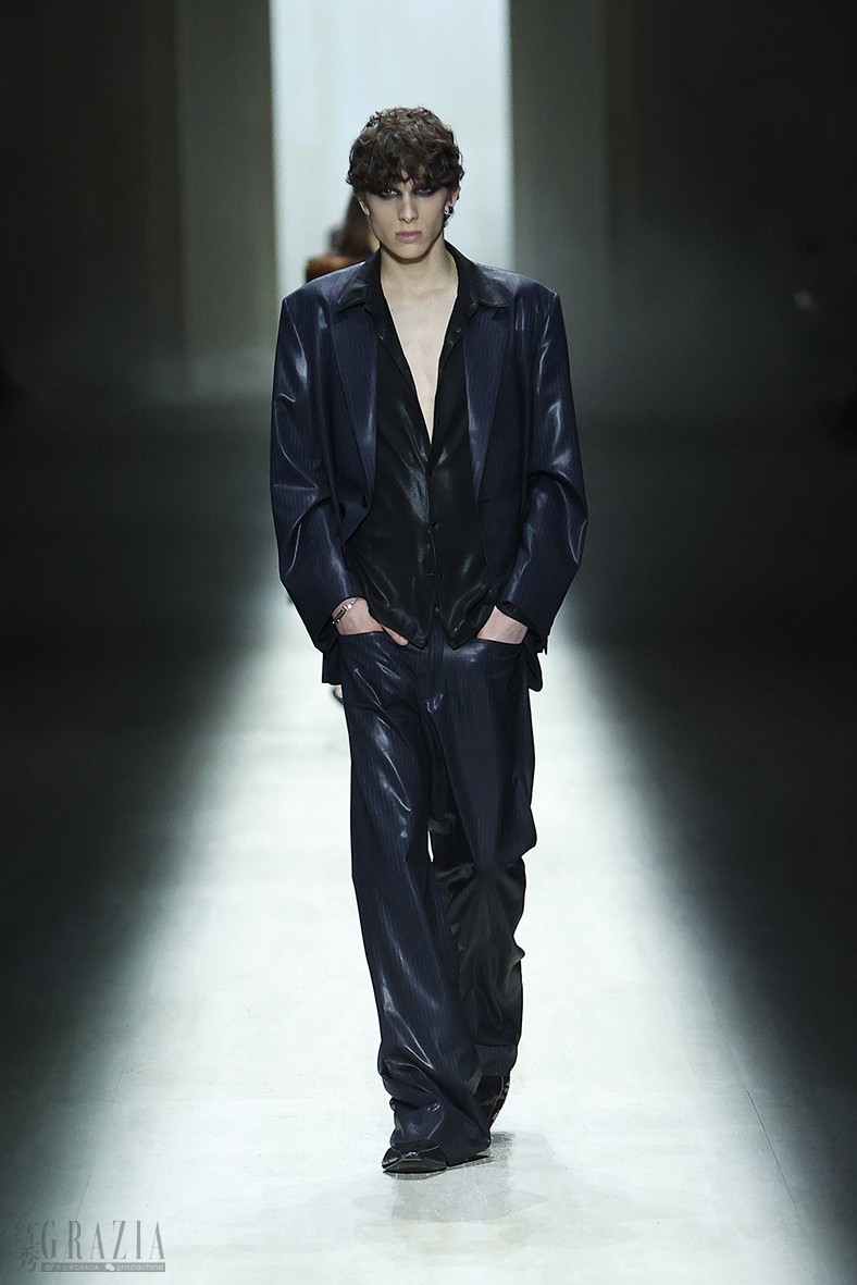 zqrom20260228104544.jpg Look_051.jpg