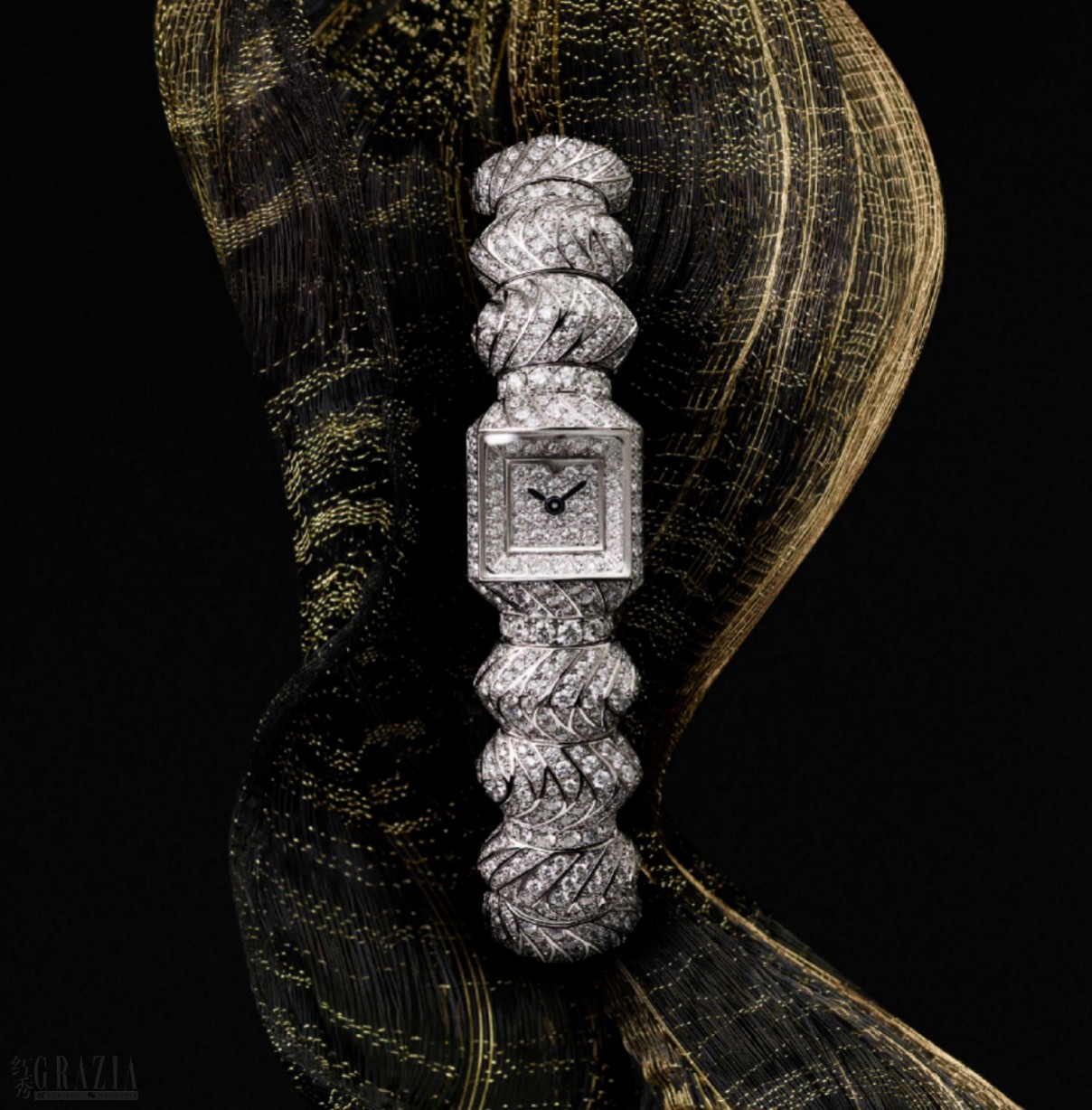 nebby20260415135607.png MYST DE CARTIER腕表:演绎神秘意趣7.png