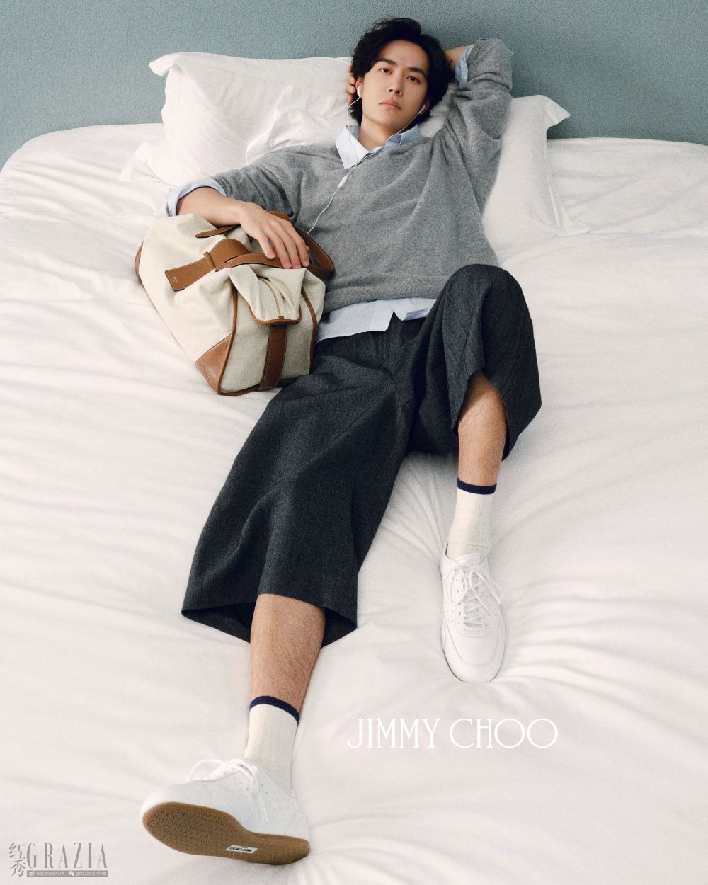 WANG YIBO SUNNY 26_LOOK 2_SUNNY & BAR HOLDALL_B_4x5.jpg