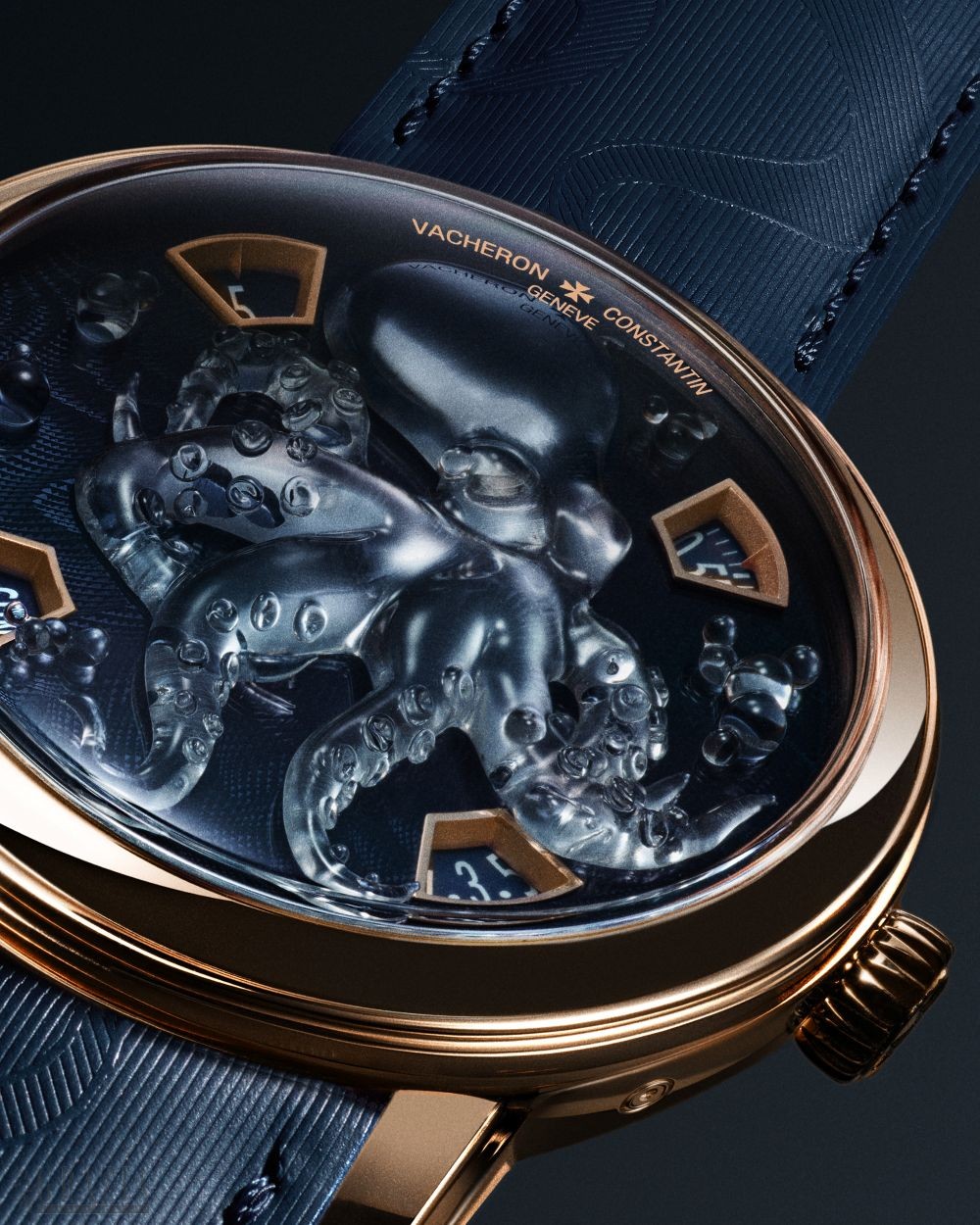 Métiers d’Art艺术大师系列致敬动物王国腕表 – 玻璃章鱼_场景图_02.jpg