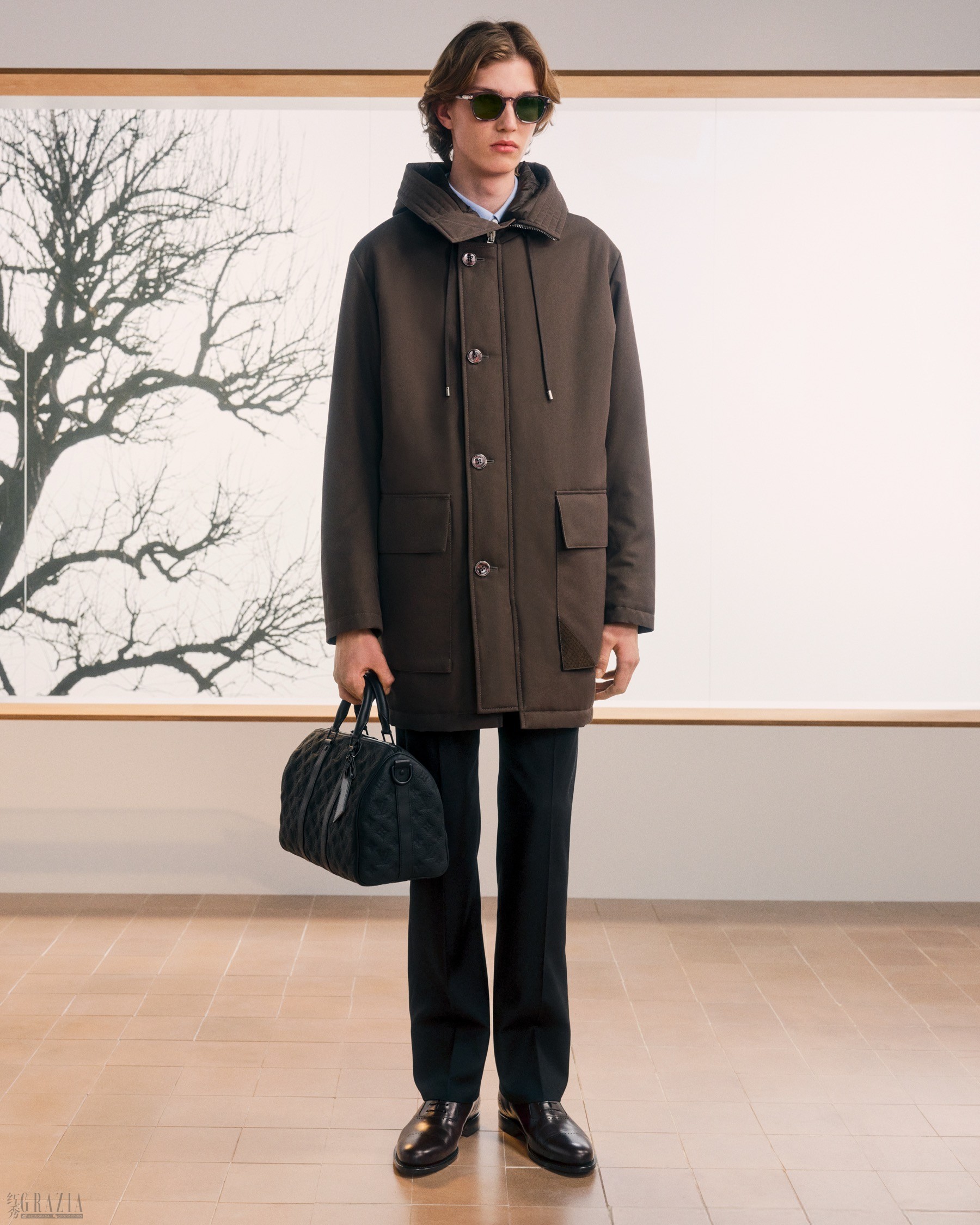 LOUIS_VUITTON_MENS_FORMAL_SPRING_SUMMER_2027_LOOK_4.jpg