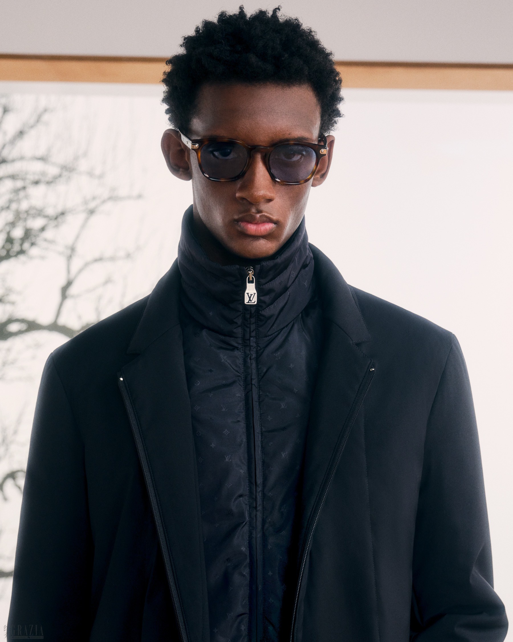 LOUIS_VUITTON_MENS_FORMAL_SPRING_SUMMER_2027_LOOK_3_DETAIL.jpg