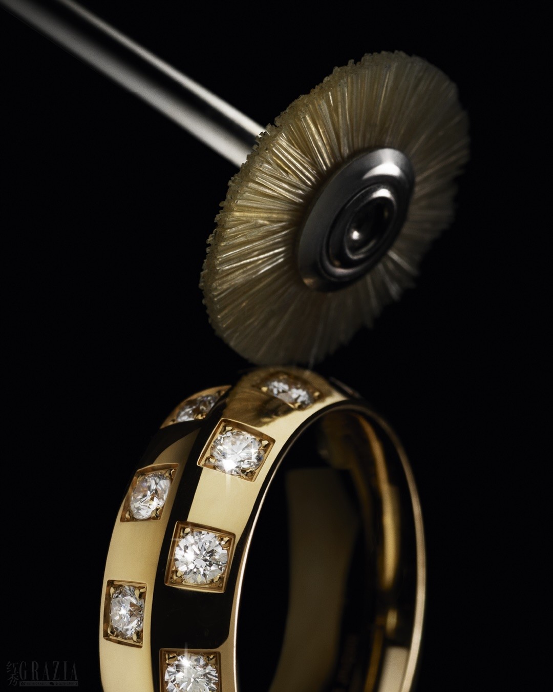 iakrc20260918114841.jpg LE DAMIER DE LOUIS VUITTON SAVOIR-FAIRE - LOUIS VUITTON FINE JEWELRY ©Laziz Hamani 5.jpg