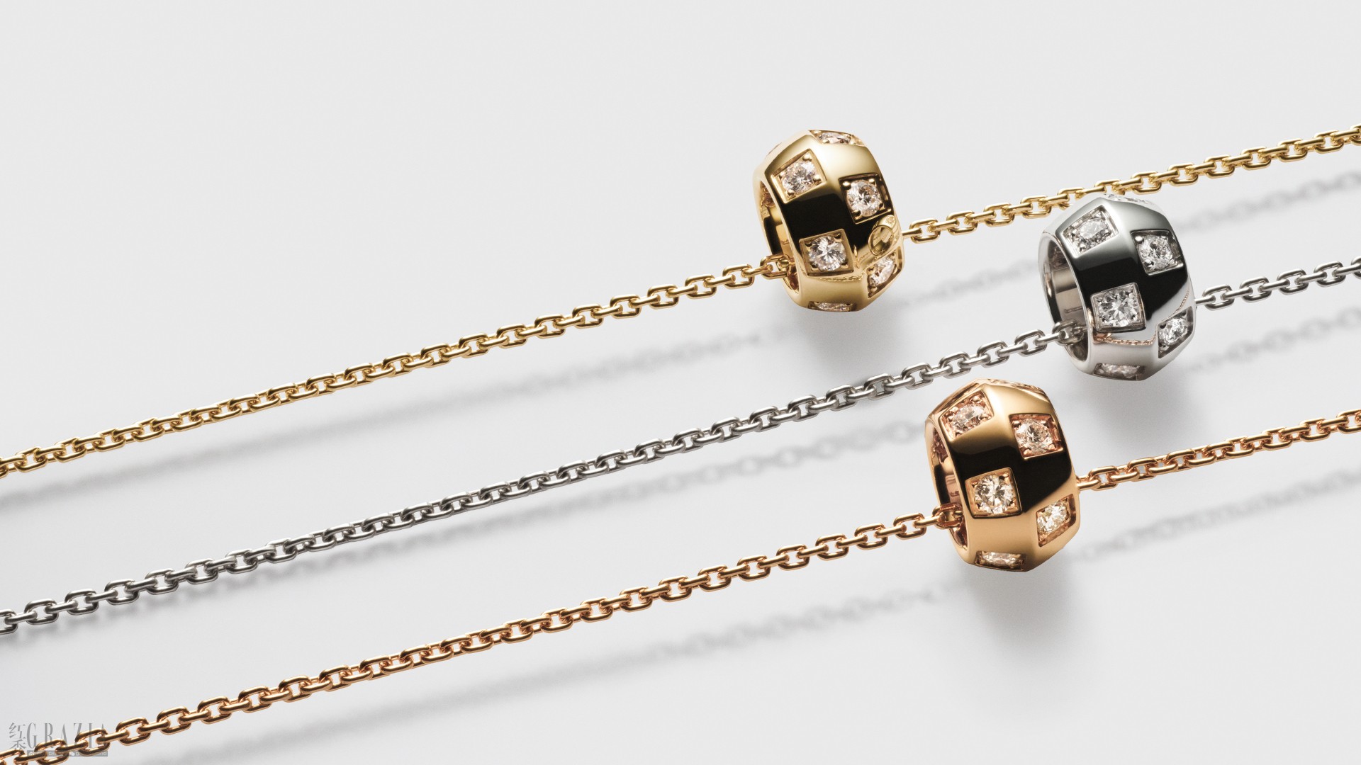 xxtyx20260918114538.jpg LE DAMIER DE LOUIS VUITTON 2026 - LOUIS VUITTON FINE JEWELRY STILL ©Thomas Lagrange (3).jpg