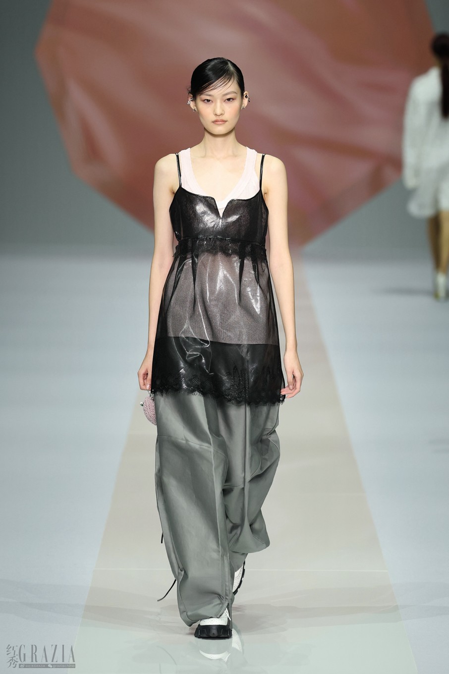 bnyxu20260926195453.jpg 27SS Look 25_1.jpg