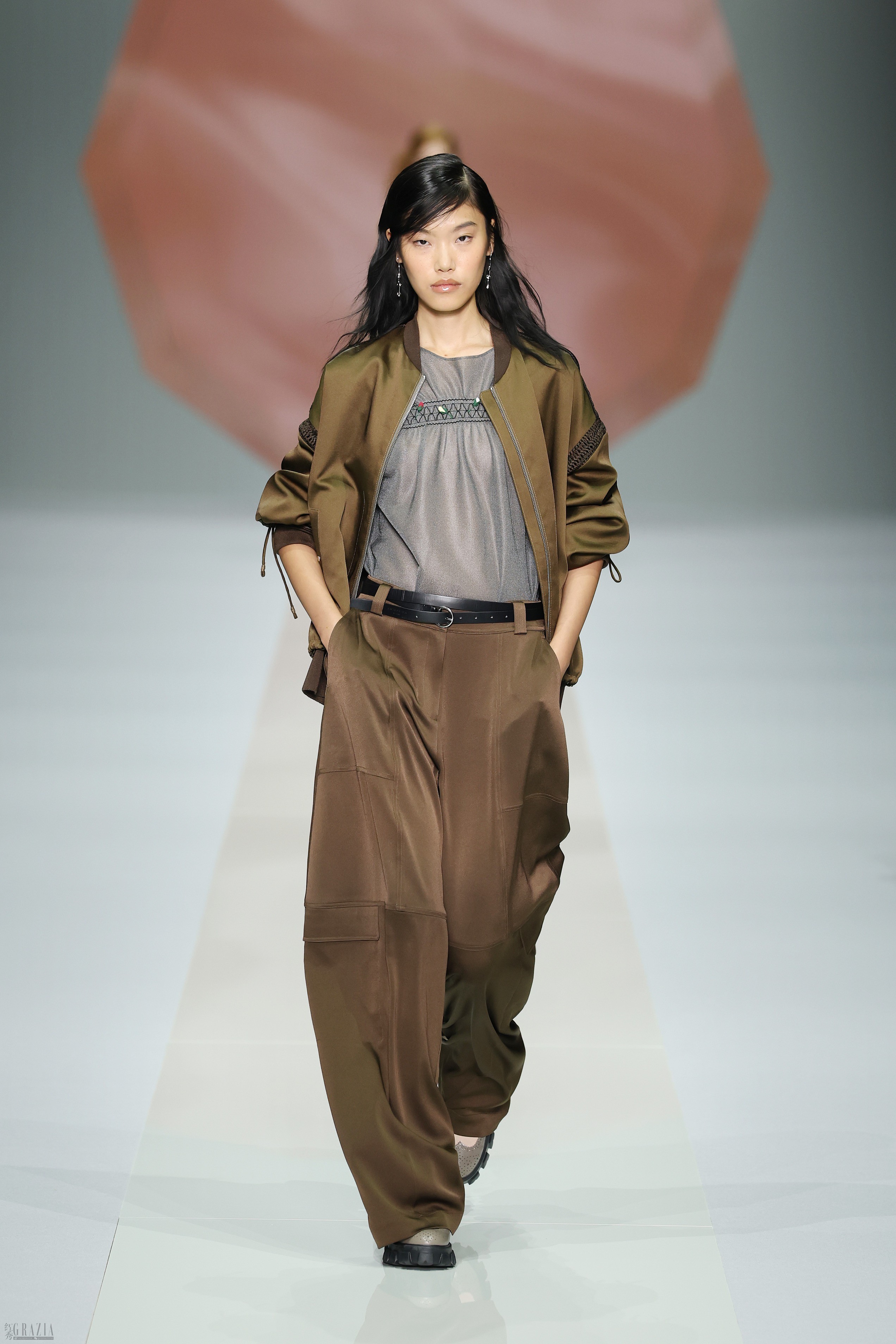 qjoji20260926195506.jpg 27SS Look 9_1.jpg