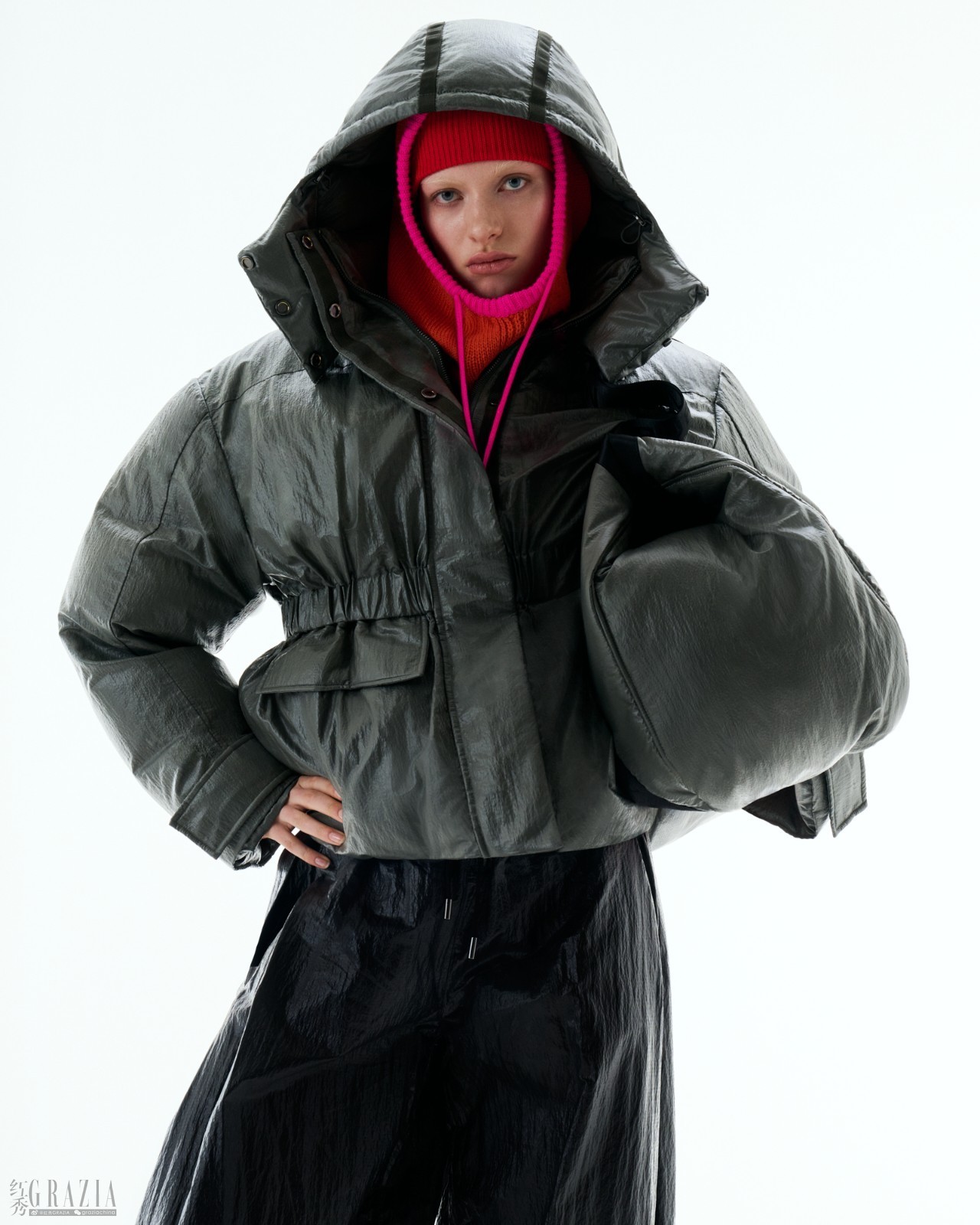 MAX&Co.携手品牌RÆBURN焕新呈现轻户外合作设计系列—SNAP.PACK.DEPLOY.「一触·即发」3.jpeg