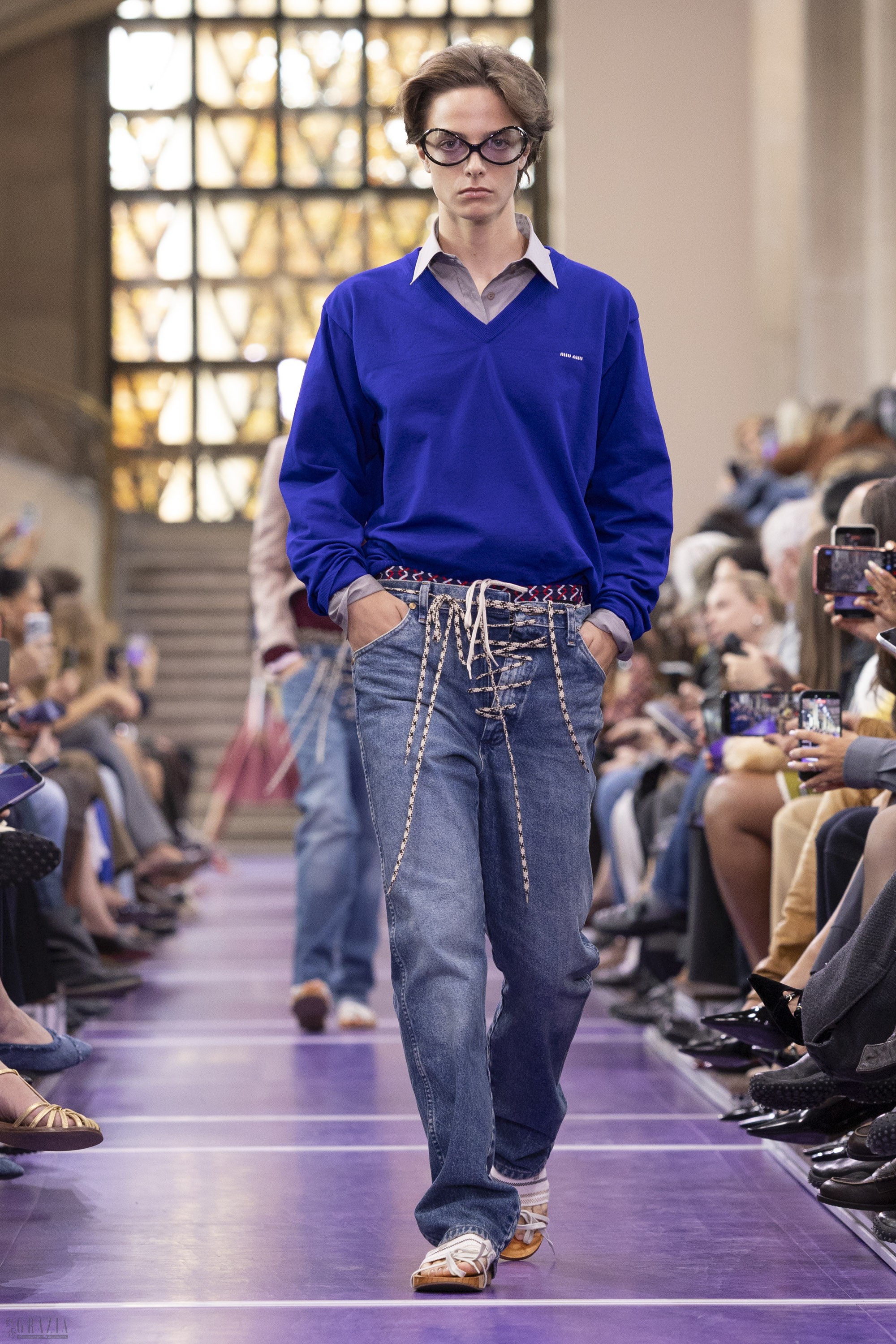 eozrq20261005154336.jpg Miu Miu_SS27_Best Look_Miu Miu_SS27_Best Look_008.jpg