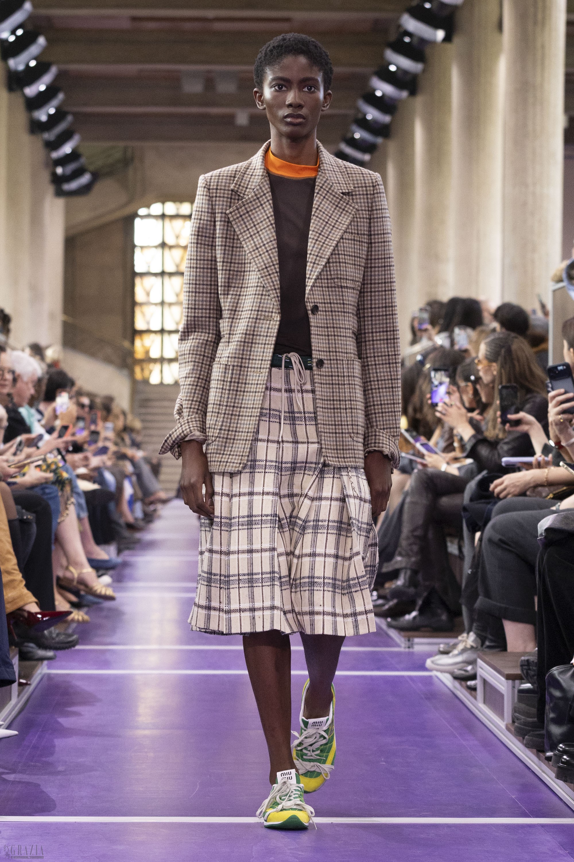 hdboh20261005154330.jpg Miu Miu_SS27_Best Look_Miu Miu_SS27_Best Look_001.jpg