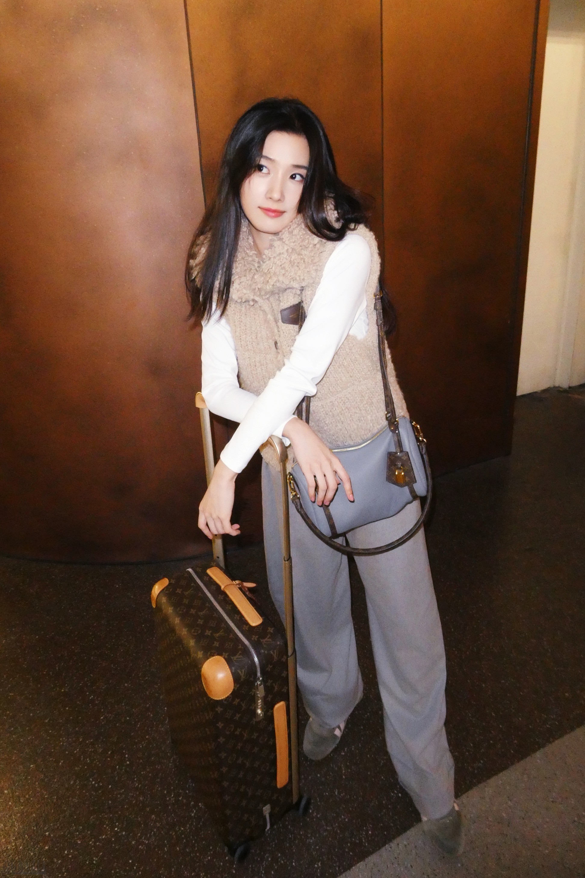 卢昱晓 (7).jpg