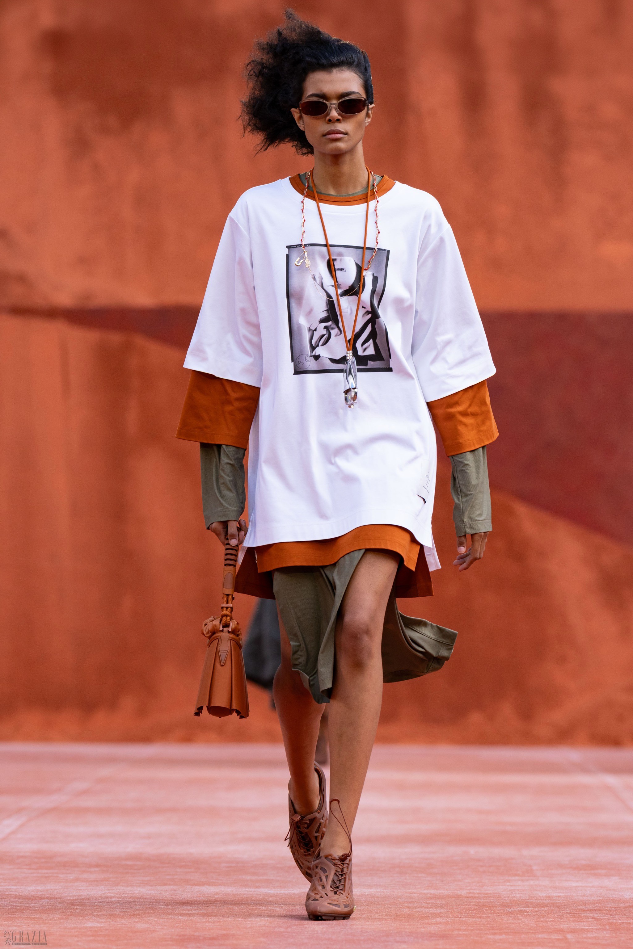 LACOSTE SS27 LOOK 8_副本.jpg