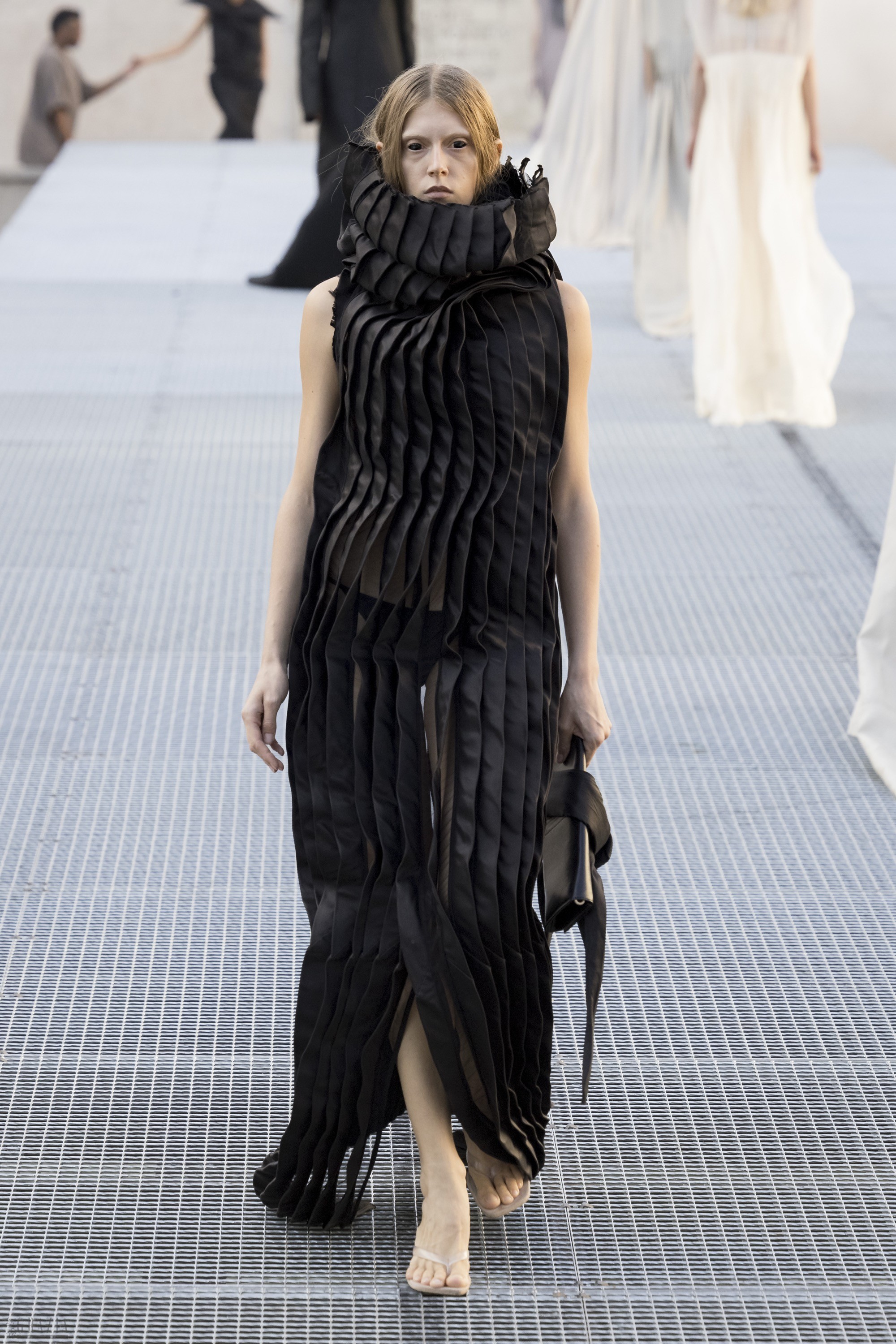 Rick-Owens-RTW-SS27-Paris-LOOK 21.jpg