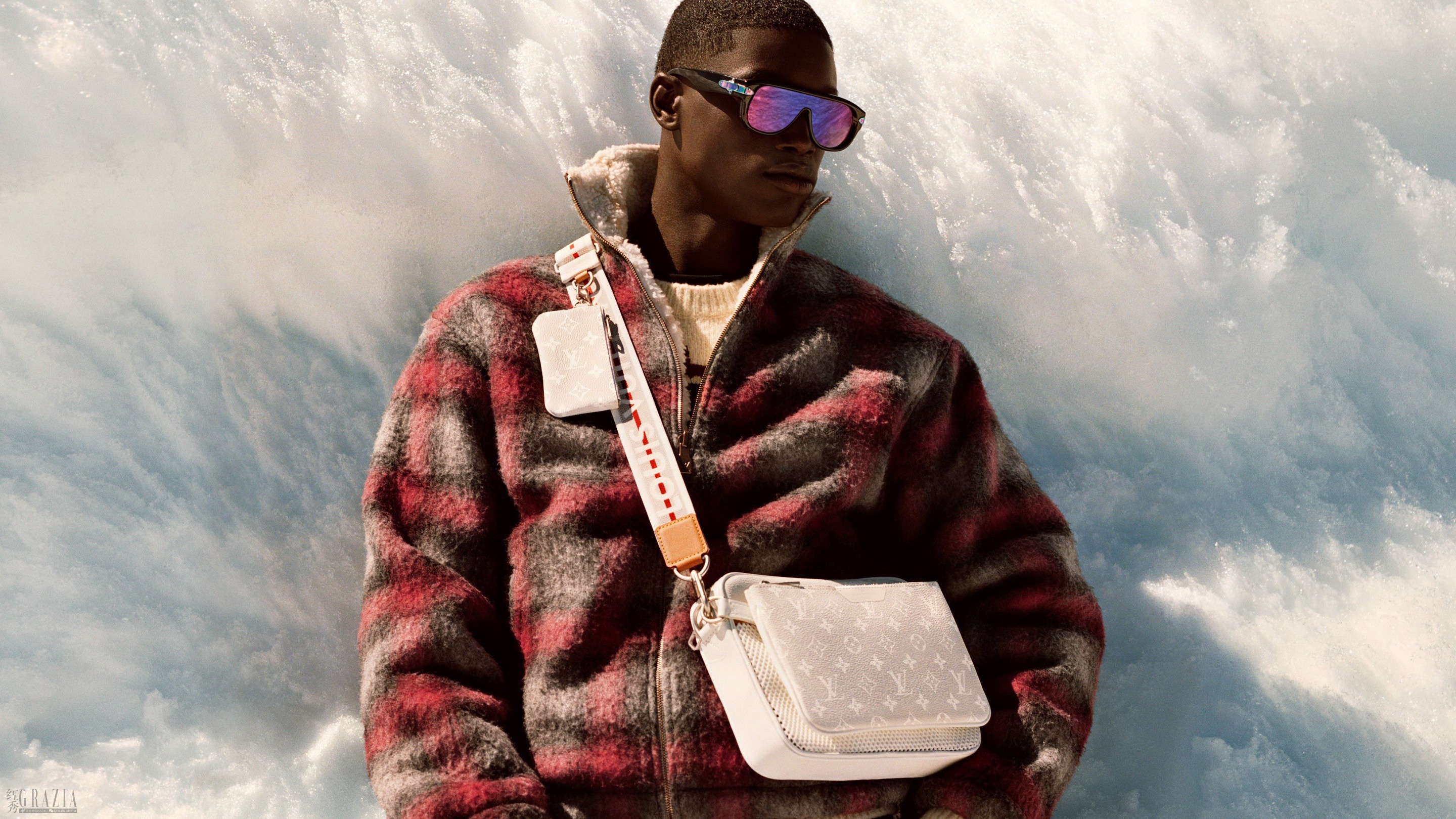 WORN 18.jpg